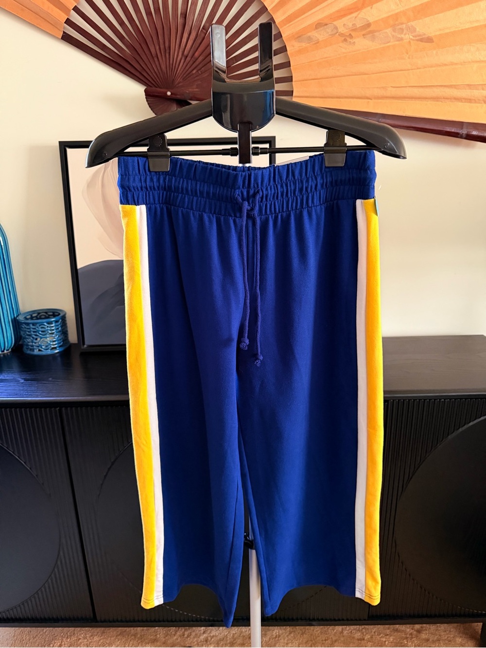 Vintage Y2K Flirtitude Active Blue Gold Capri Jogging Pants